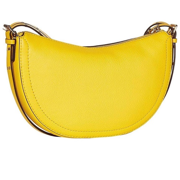 New MICHAEL Michael Kors Camden Small Messenger - Picture 9 of 16